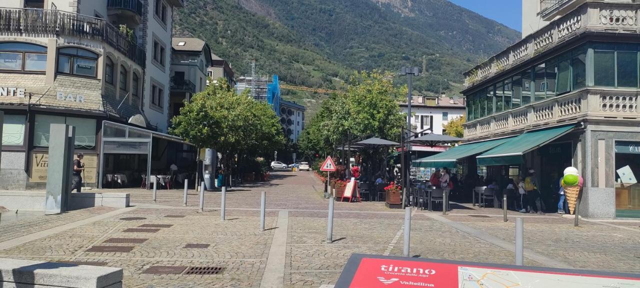 Bernina Station Center Apartment - Tirano Bagian luar foto