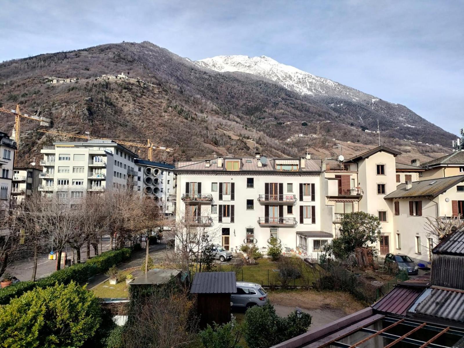 Bernina Station Center Apartment - Tirano Bagian luar foto